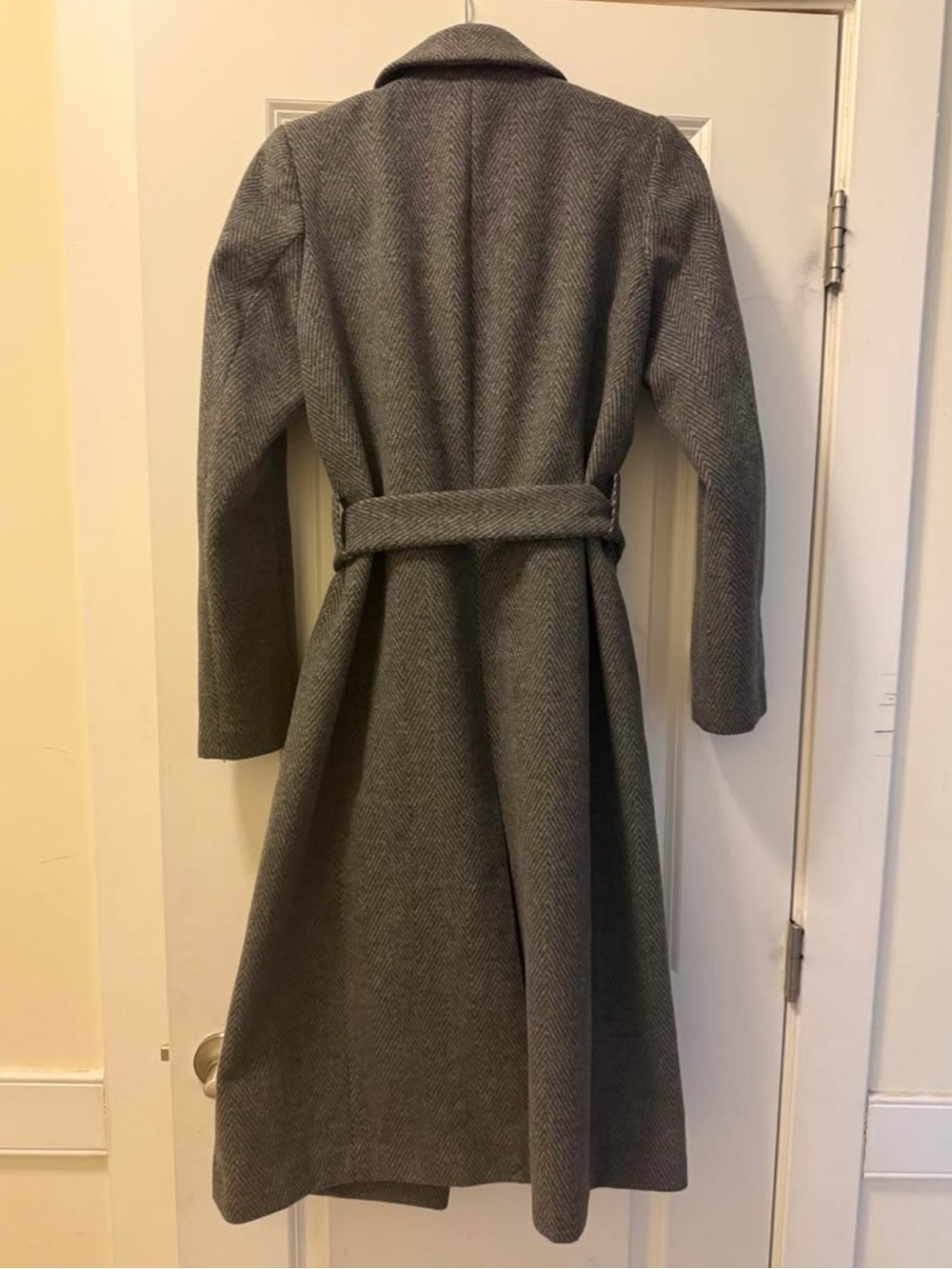 H&M Charcoal Gray Wool-Blend Coat with Belt - Picture 4 of 4
